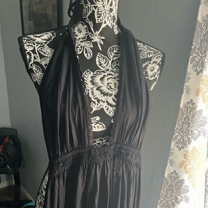 Long Black Halter Top Maxi Dress